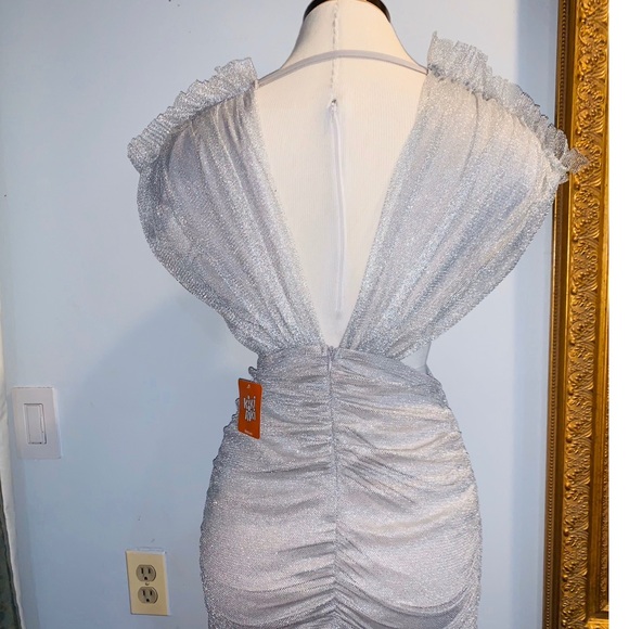 Sexy Silver Body Con Party Dress - Picture 2 of 4
